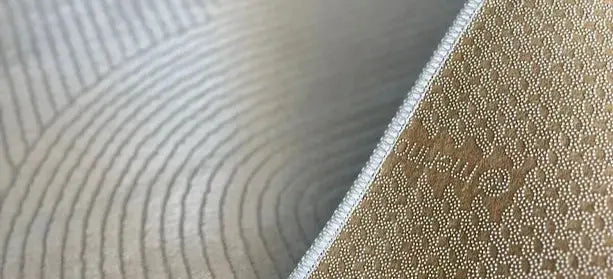 Tapis sur mesure "relief joy" Ardasia