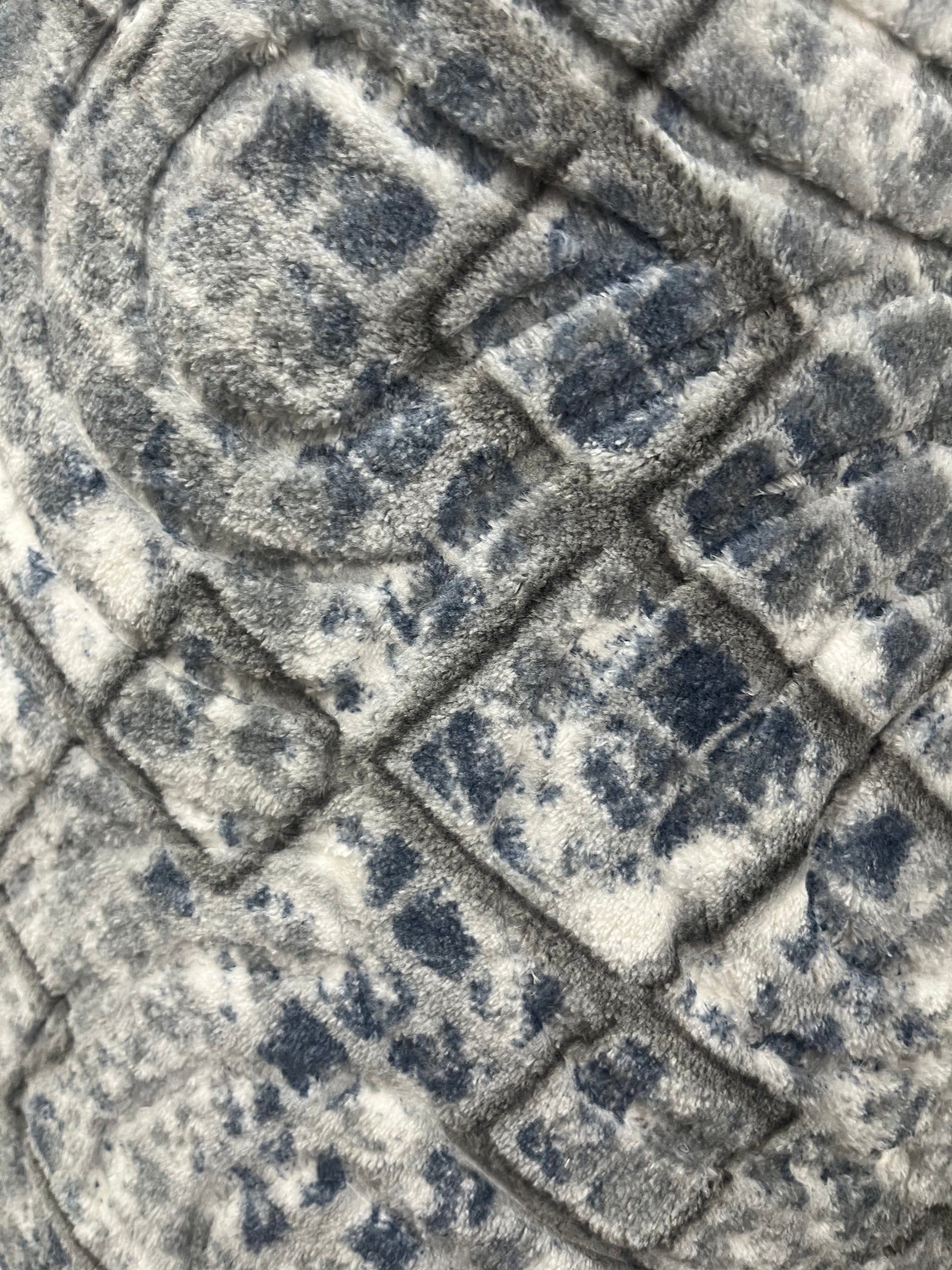 Tapis sur mesure "pavés bleutés" Ardasia