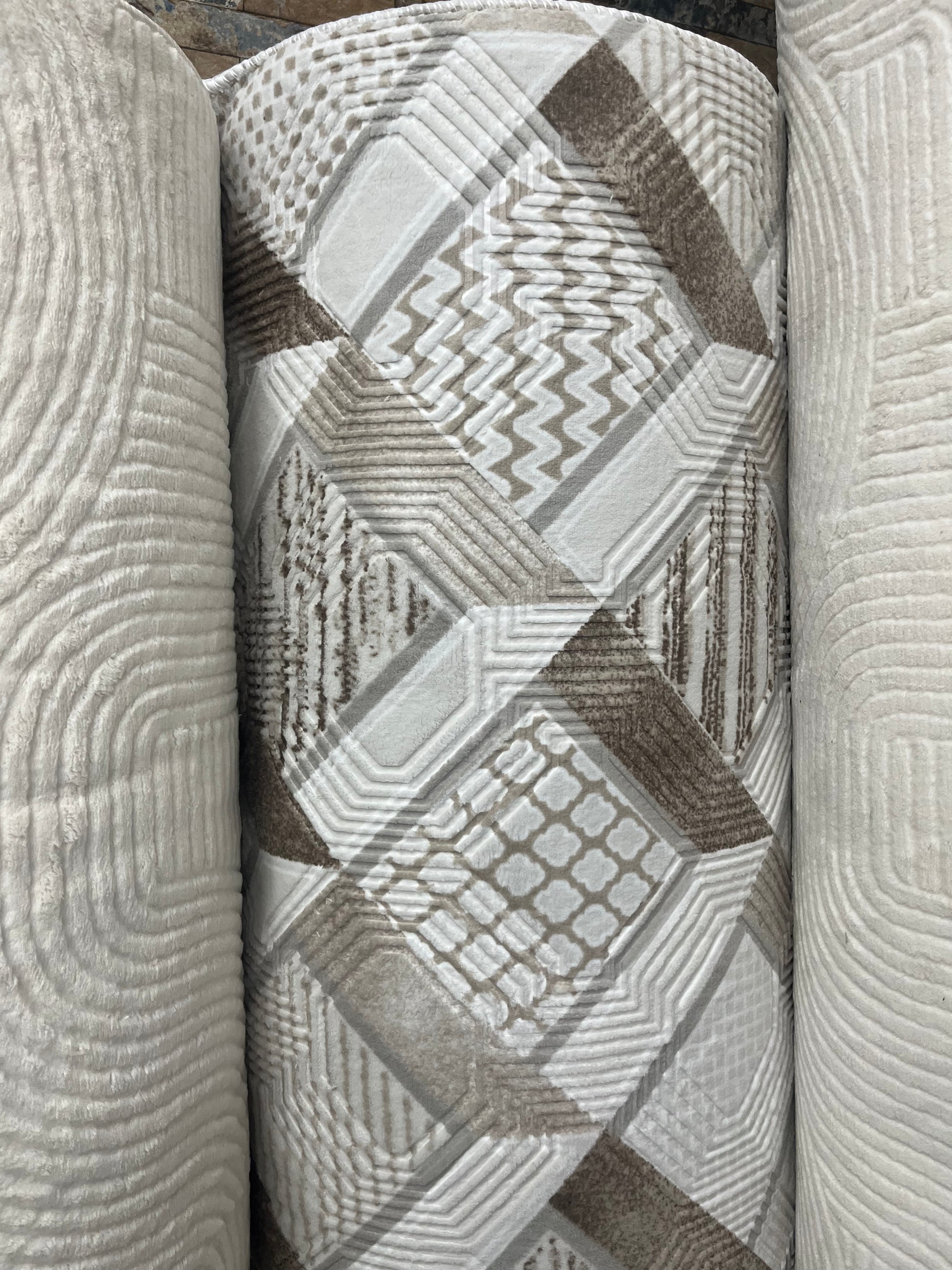 Tapis sur mesure "style patchwork géométrique" Ardasia