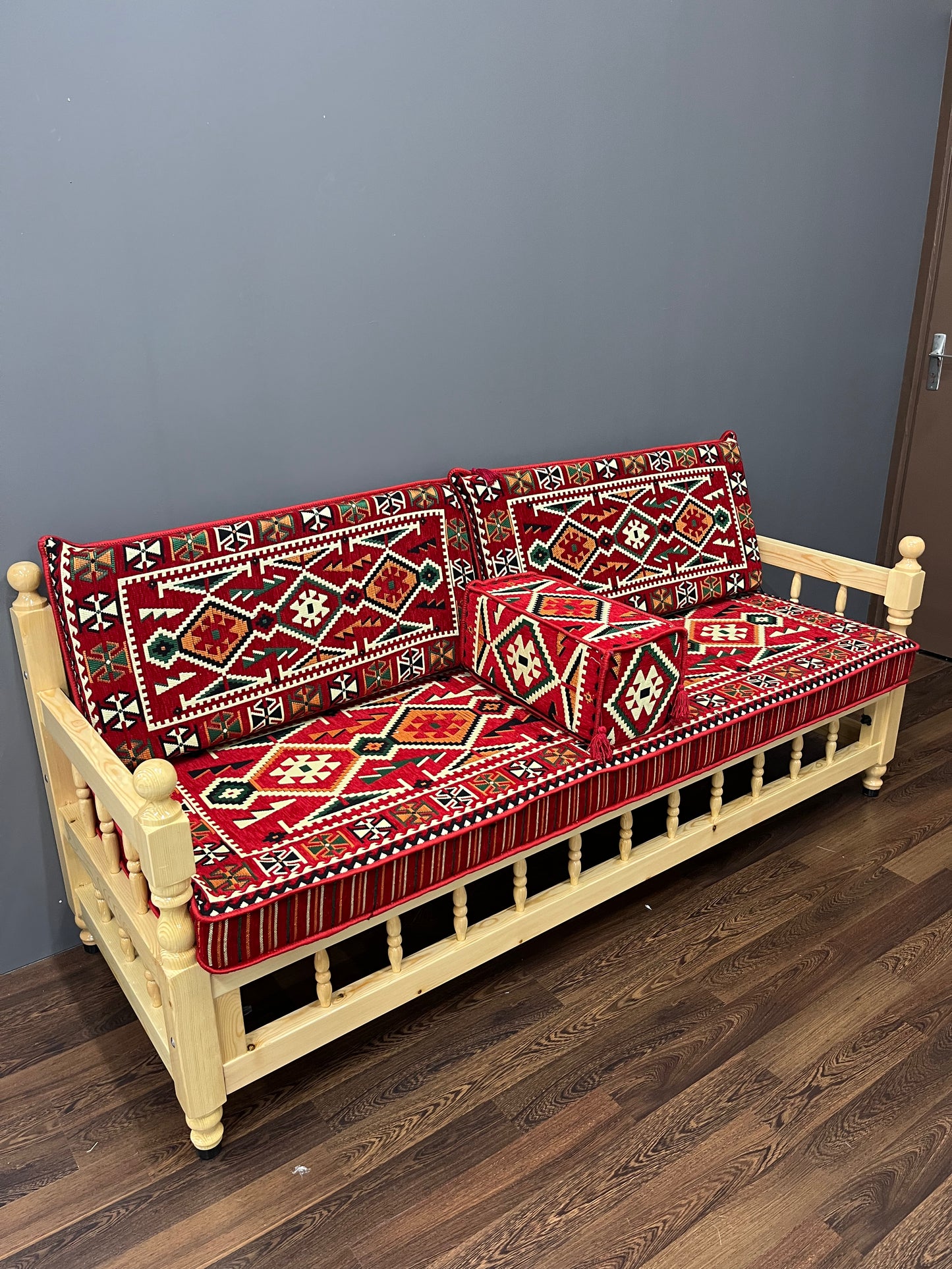 Ensemble salon traditionnel "ANADOLU rouge" Ardasia