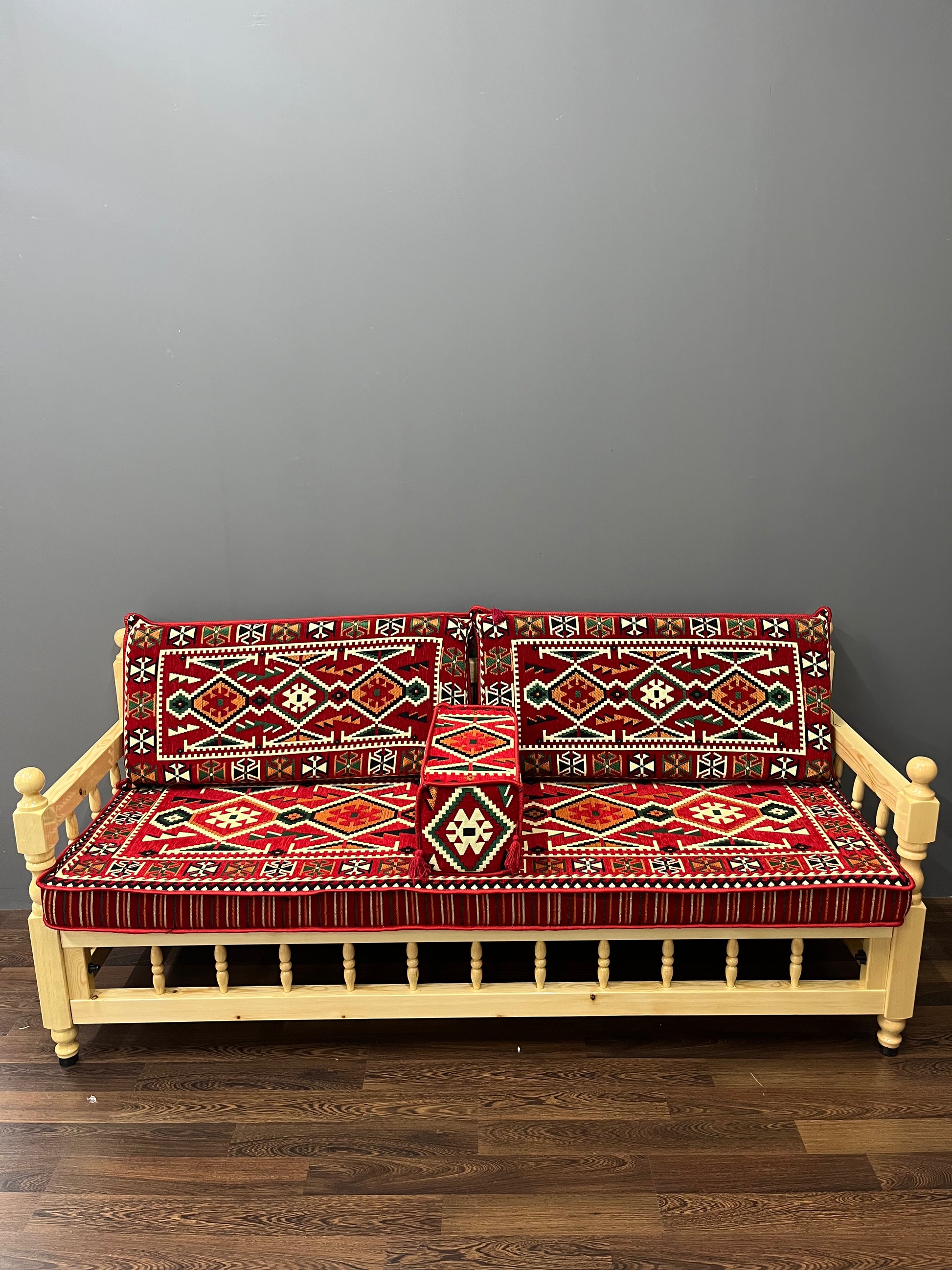 Ensemble salon traditionnel "ANADOLU rouge" Ardasia