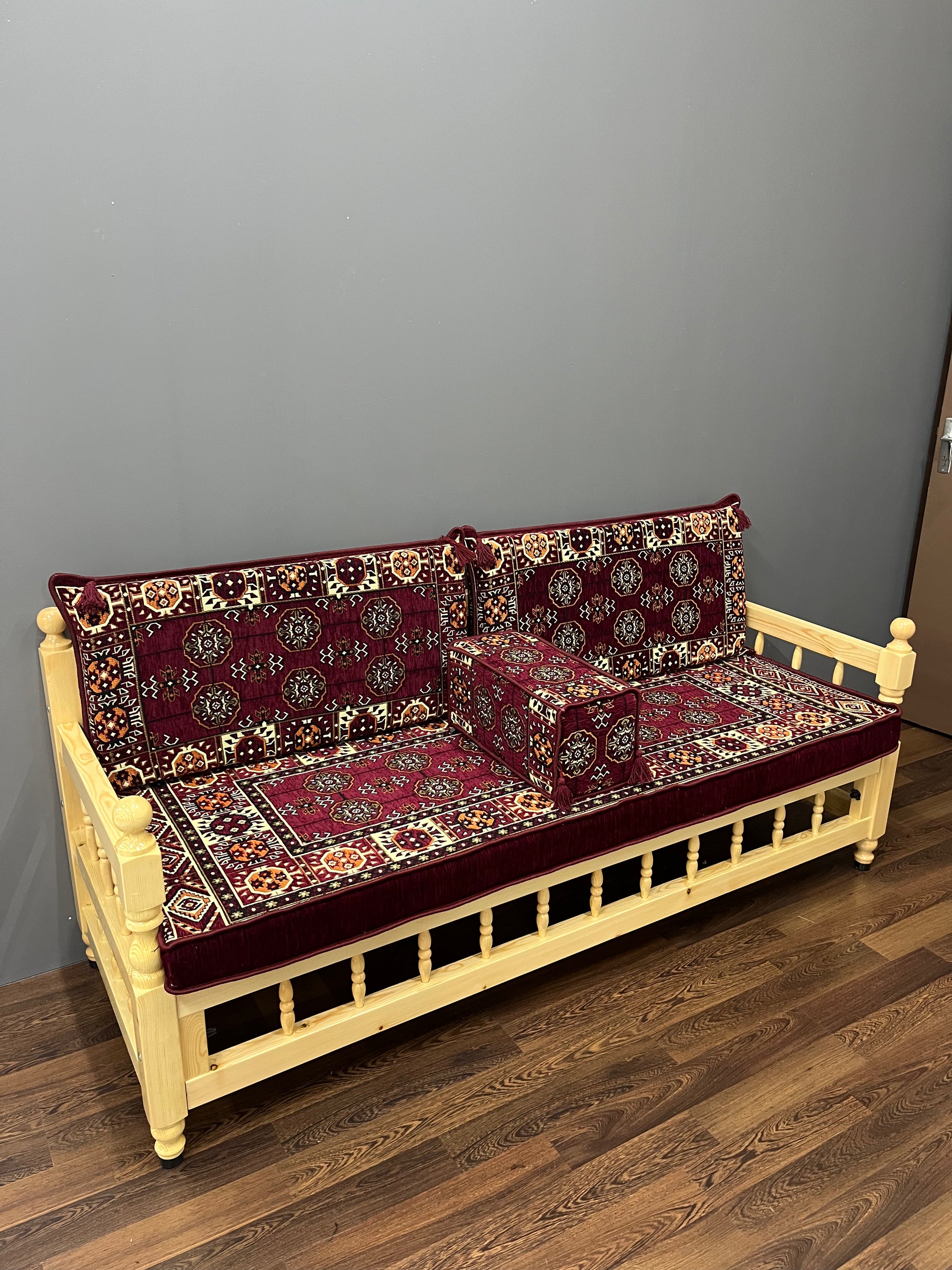 Ensemble salon traditionnel " AFGAN Bordeaux " Ardasia